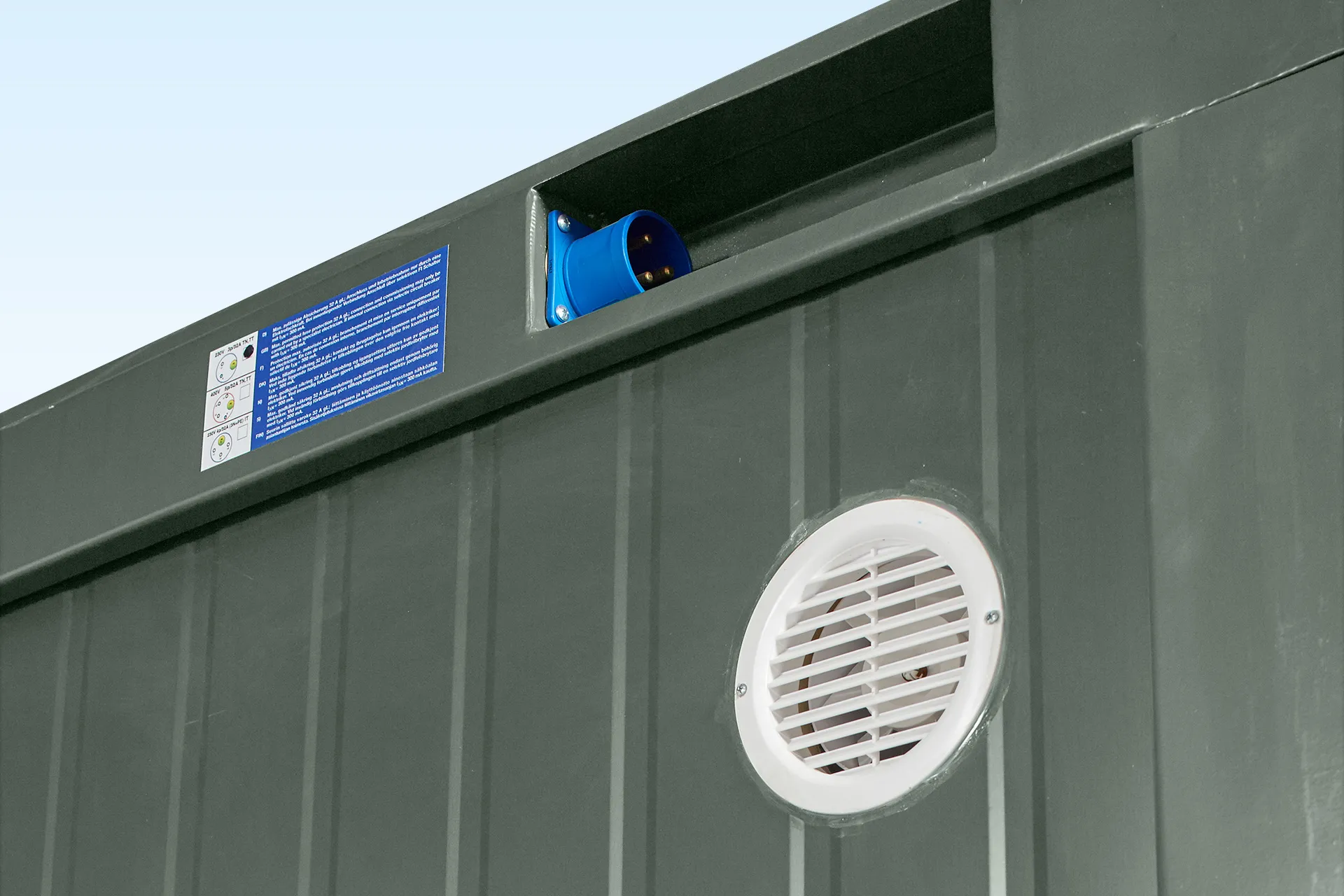 1+1 Double Mains Toilet 8Ft x 5Ft (Bottle Green) - Image 5